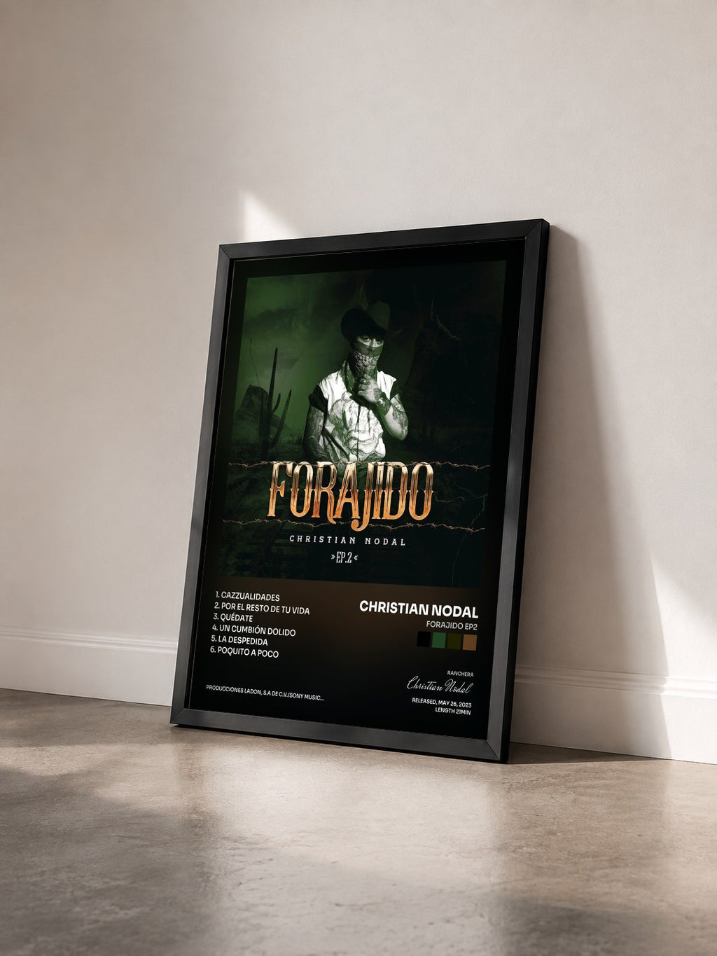 #noir Tableau de l'album Forajido EP2 de Christian Nodal vu de trois quarts, cadre noir
