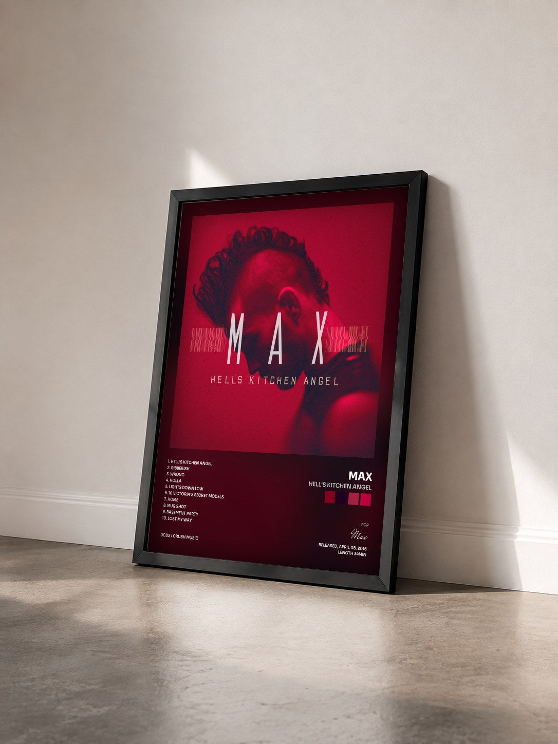 #noir Tableau de l'album Hell's Kitchen Angel de Max vu de trois quarts, cadre noir