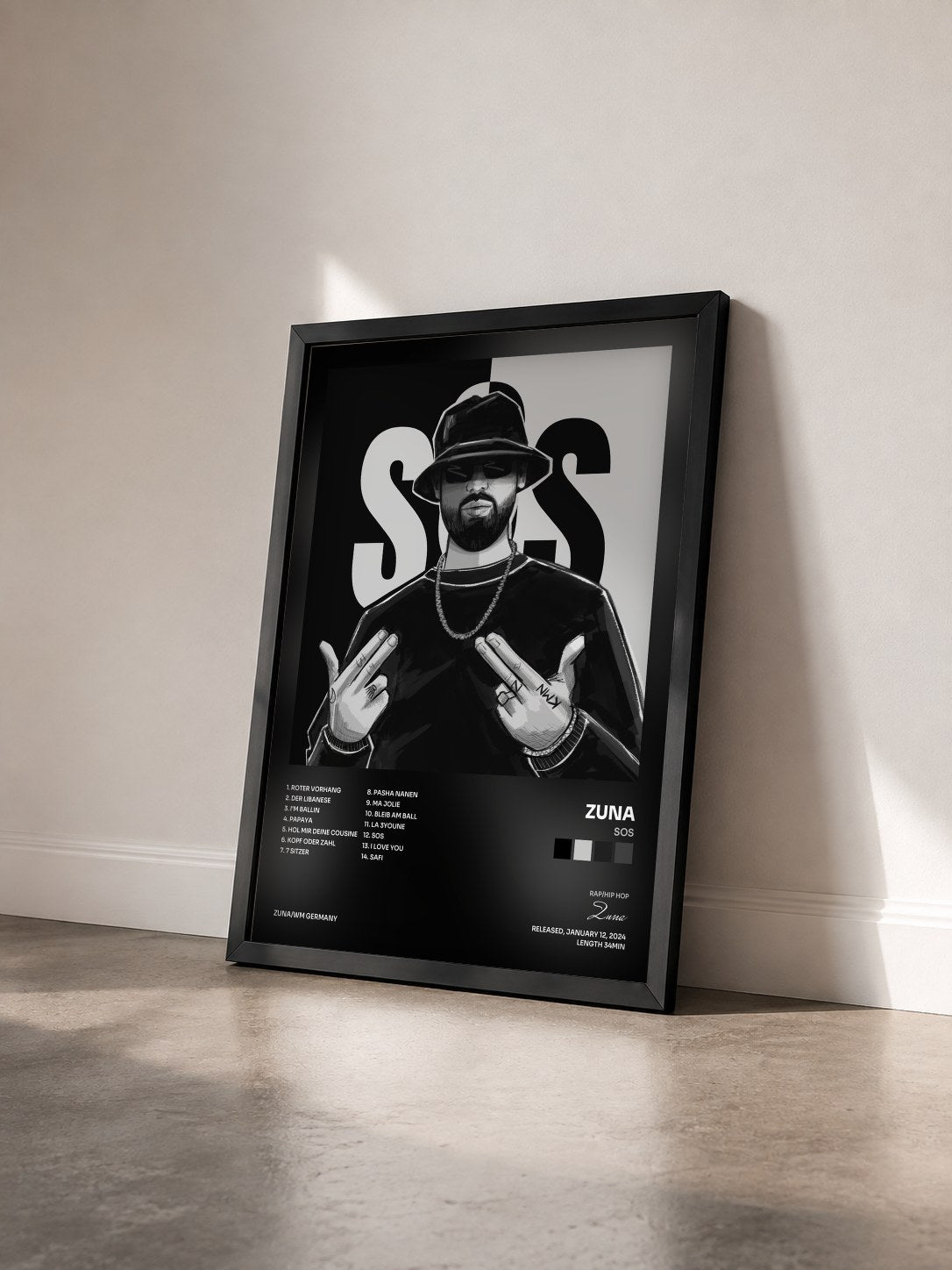 #noir Tableau de l'album SOS de Zuna vu de trois quarts, cadre noir