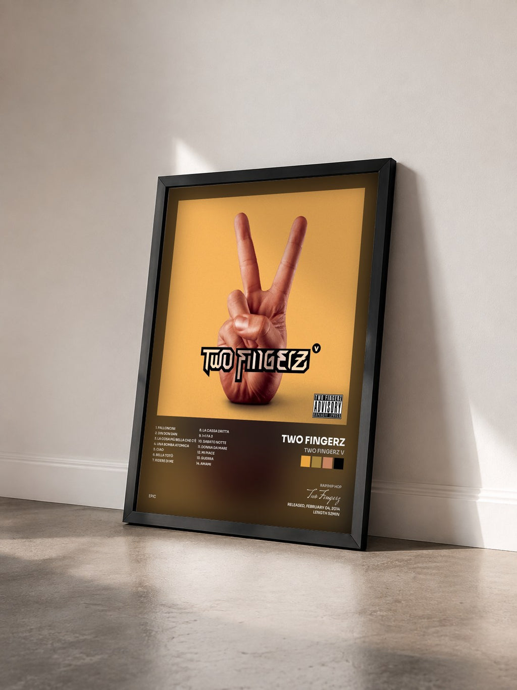 #noir Tableau de l'album Two Fingerz V de Two Fingerz vu de trois quarts, cadre noir