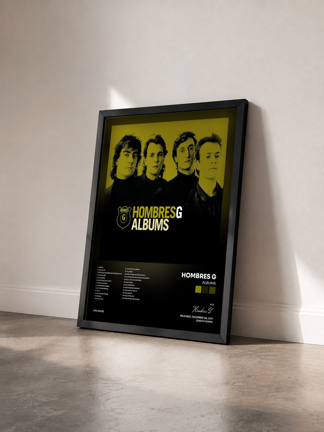 #noir Tableau de l'album Albums de Hombres G vu de trois quarts, cadre noir