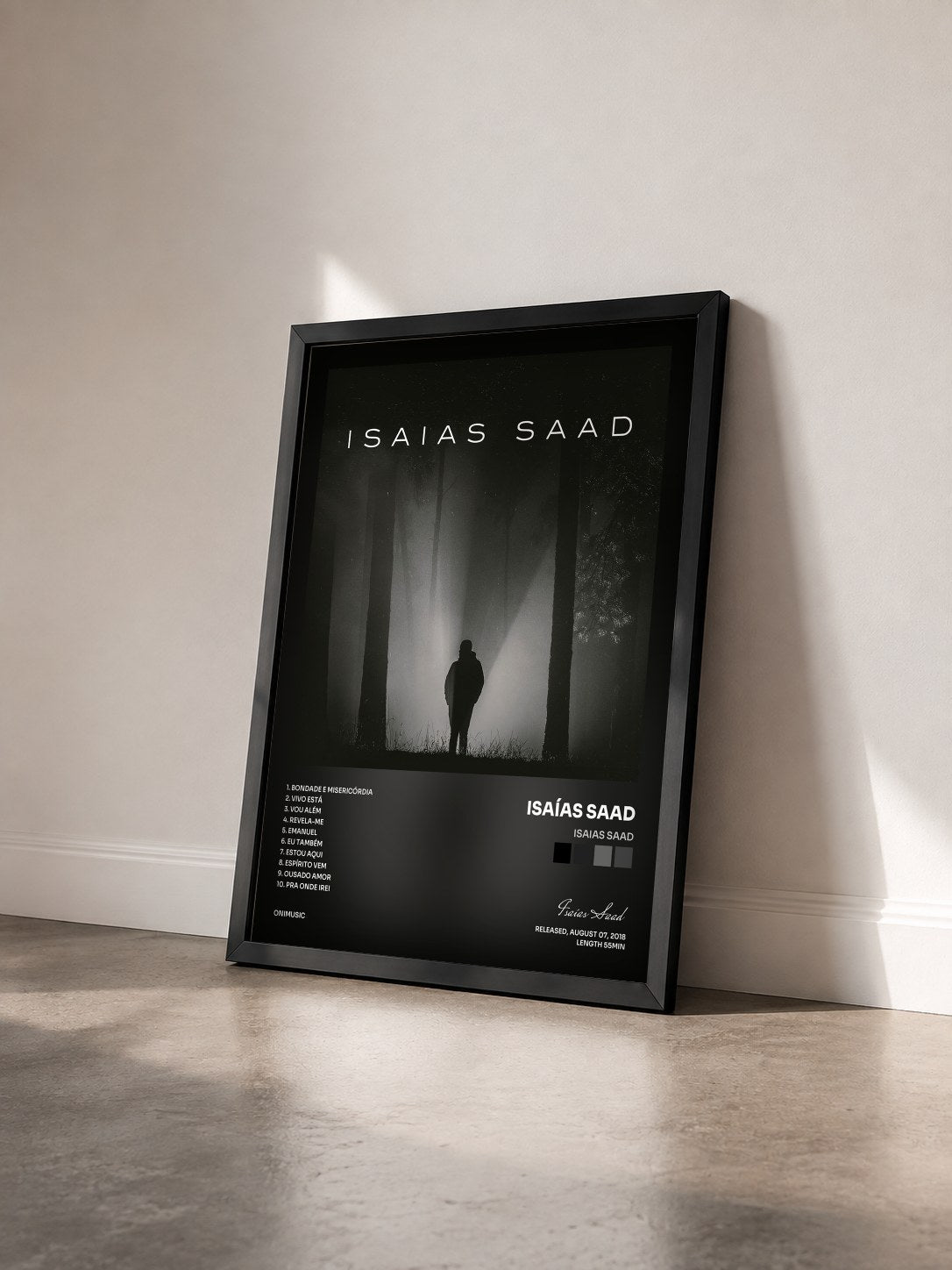 #noir Tableau de l'album Isaias Saad de Isaías Saad vu de trois quarts, cadre noir