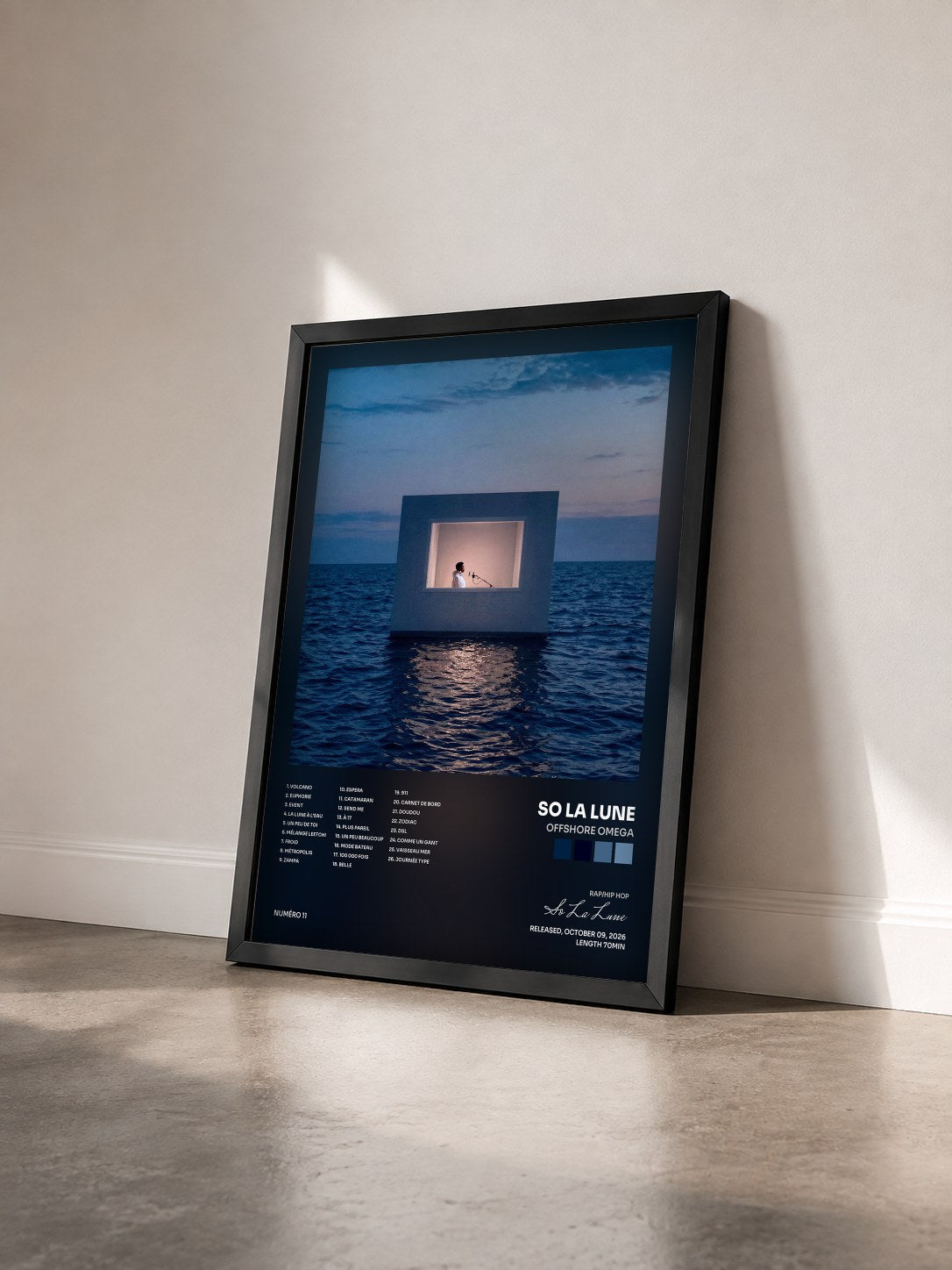 #noir Tableau de l'album Offshore Omega de So La Lune vu de trois quarts, cadre noir