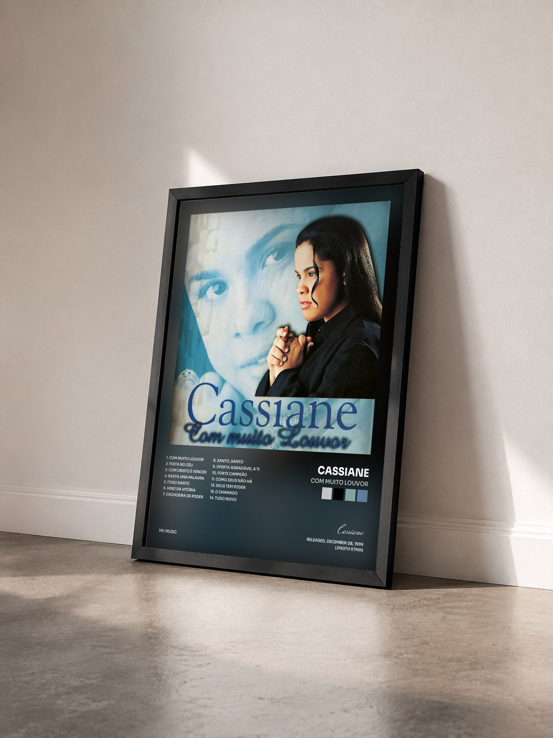 #noir Tableau de l'album Com Muito Louvor de Cassiane vu de trois quarts, cadre noir