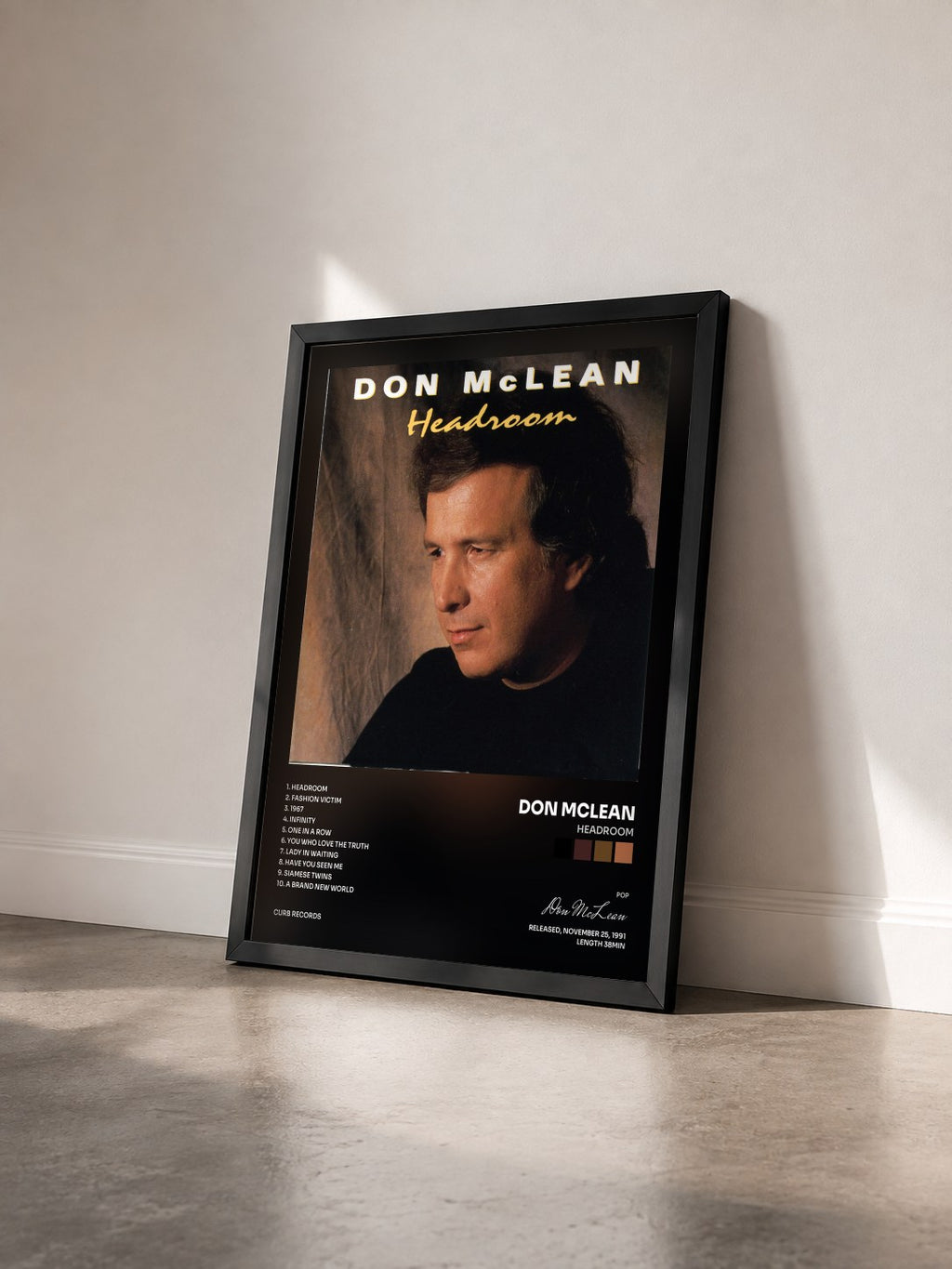 #noir Tableau de l'album Headroom de Don McLean vu de trois quarts, cadre noir