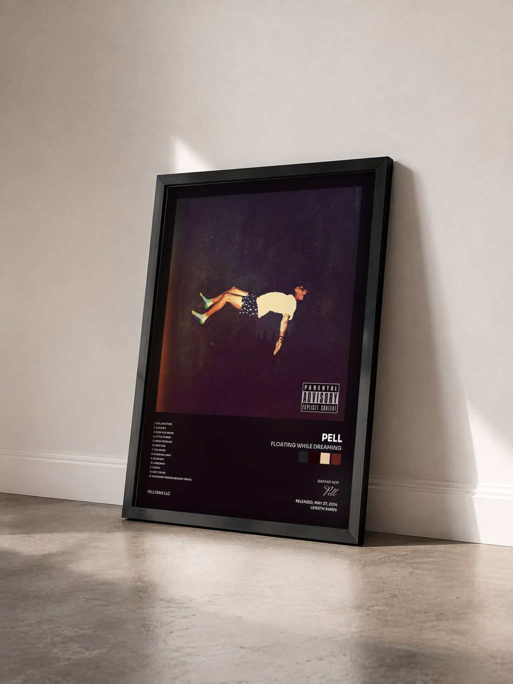 #noir Tableau de l'album Floating While Dreaming de Pell vu de trois quarts, cadre noir
