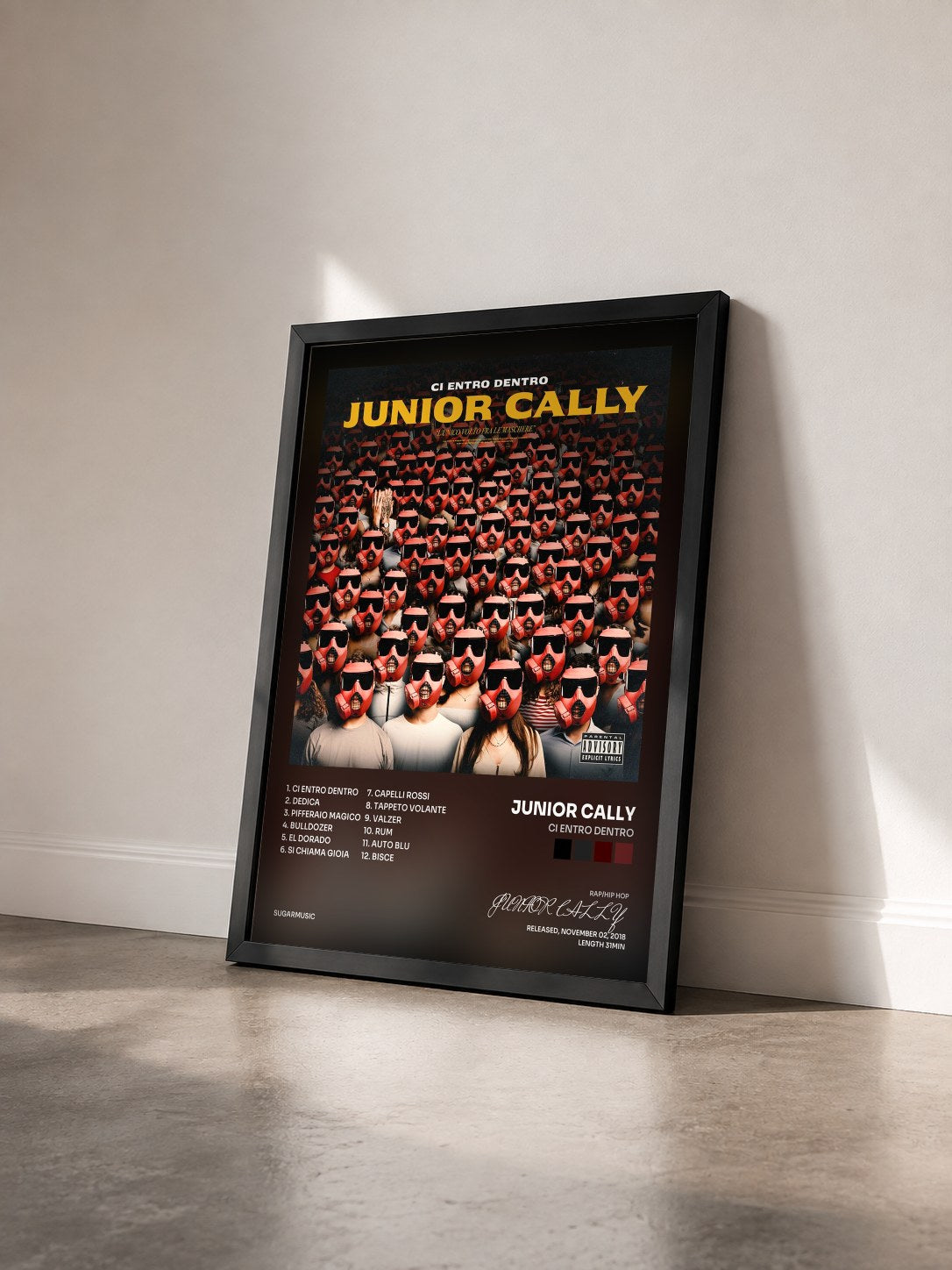 #noir Tableau de l'album Ci entro dentro de JUNIOR CALLY vu de trois quarts, cadre noir