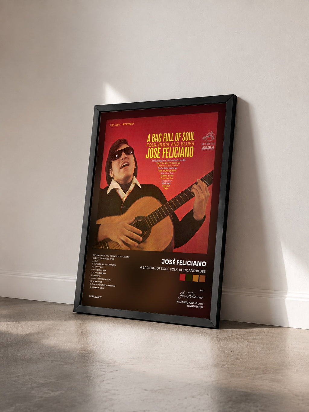 #noir A Bag Full of Soul, Folk, Rock and Blues von José Feliciano als gerahmter Kunstdruck von schräg gesehen, schwarzer Rahmen