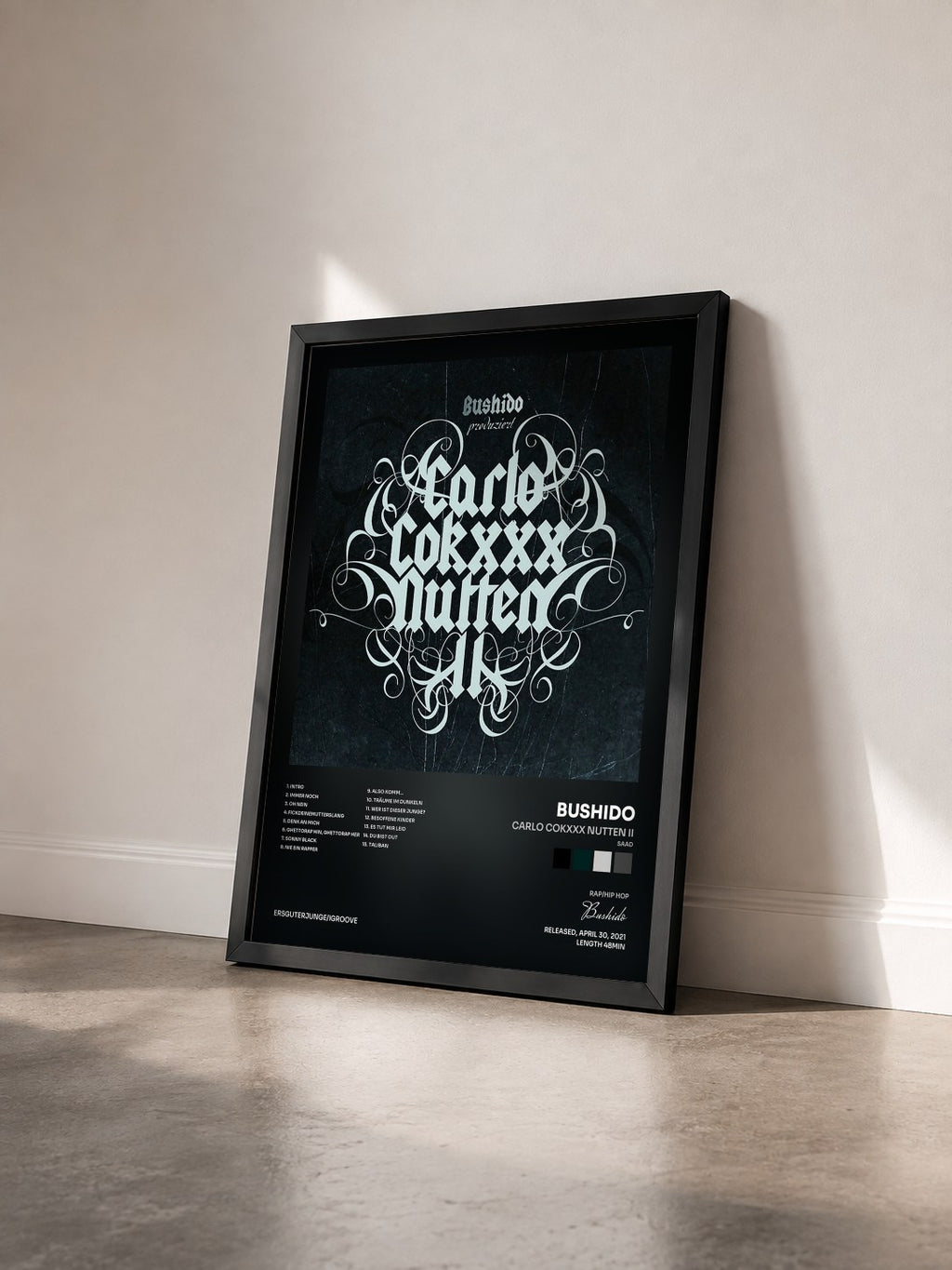#noir Tableau de l'album Carlo Cokxxx Nutten II (Saad) de Bushido vu de trois quarts, cadre noir