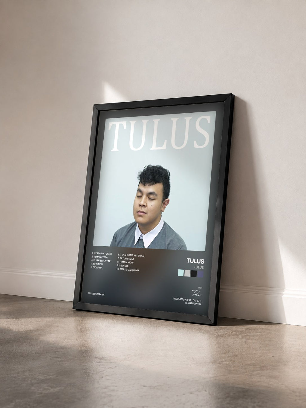 #noir Tableau de l'album Tulus de Tulus vu de trois quarts, cadre noir