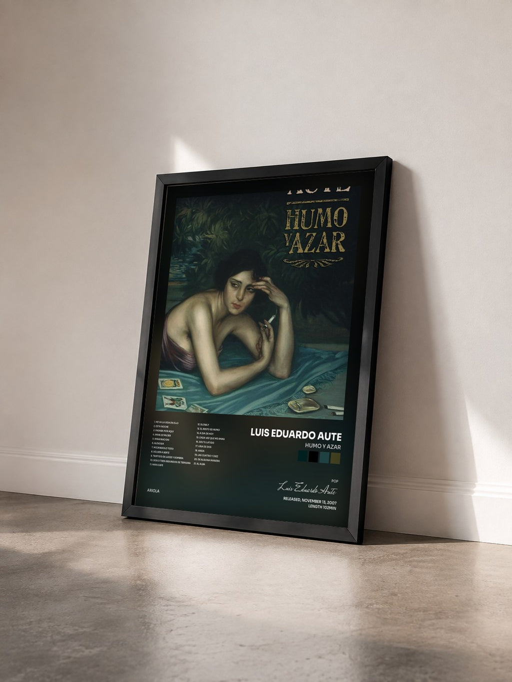 #noir Tableau de l'album Humo Y Azar de Luis Eduardo Aute vu de trois quarts, cadre noir