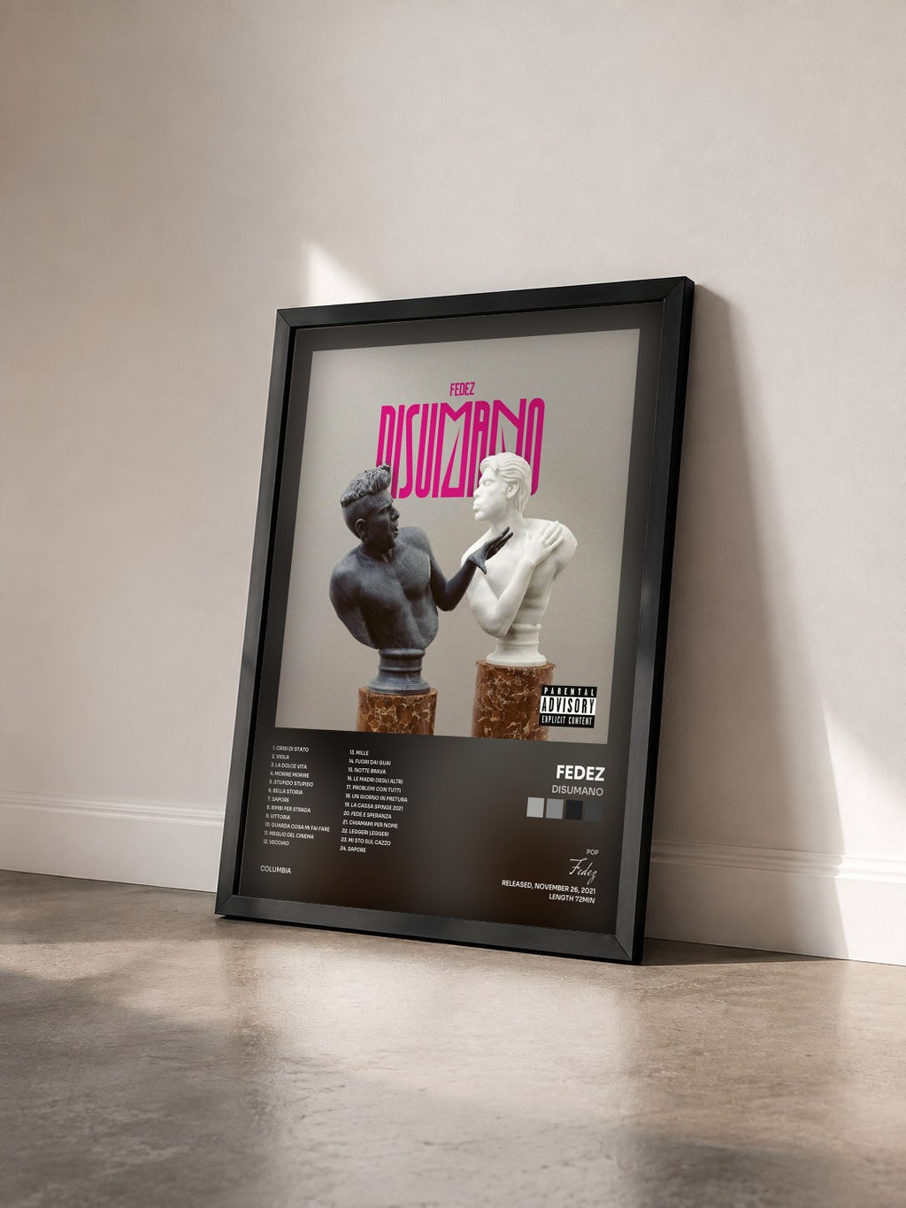 #noir Tableau de l'album DISUMANO de Fedez vu de trois quarts, cadre noir