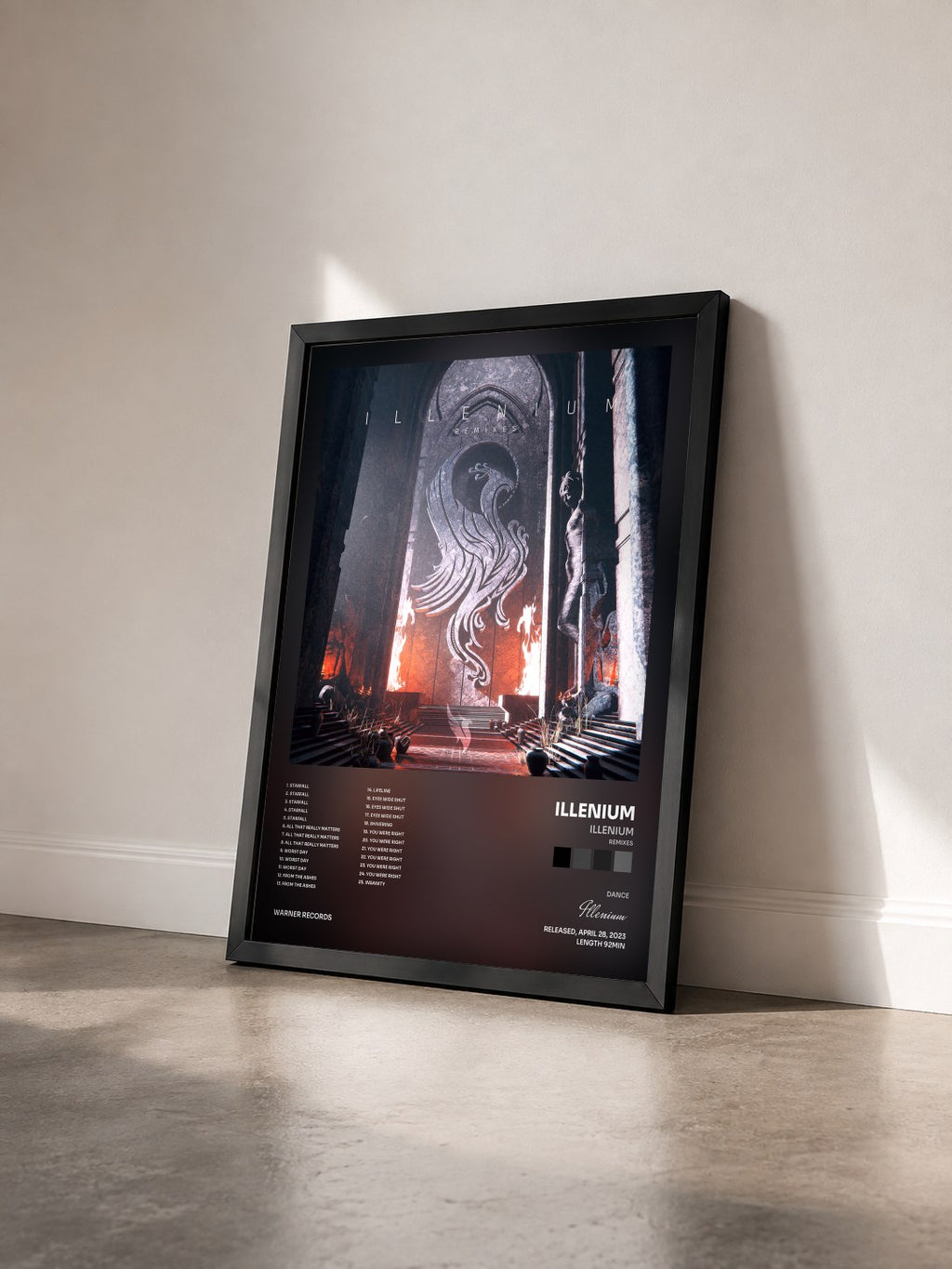 #noir Tableau de l'album ILLENIUM (Remixes) de Illenium vu de trois quarts, cadre noir