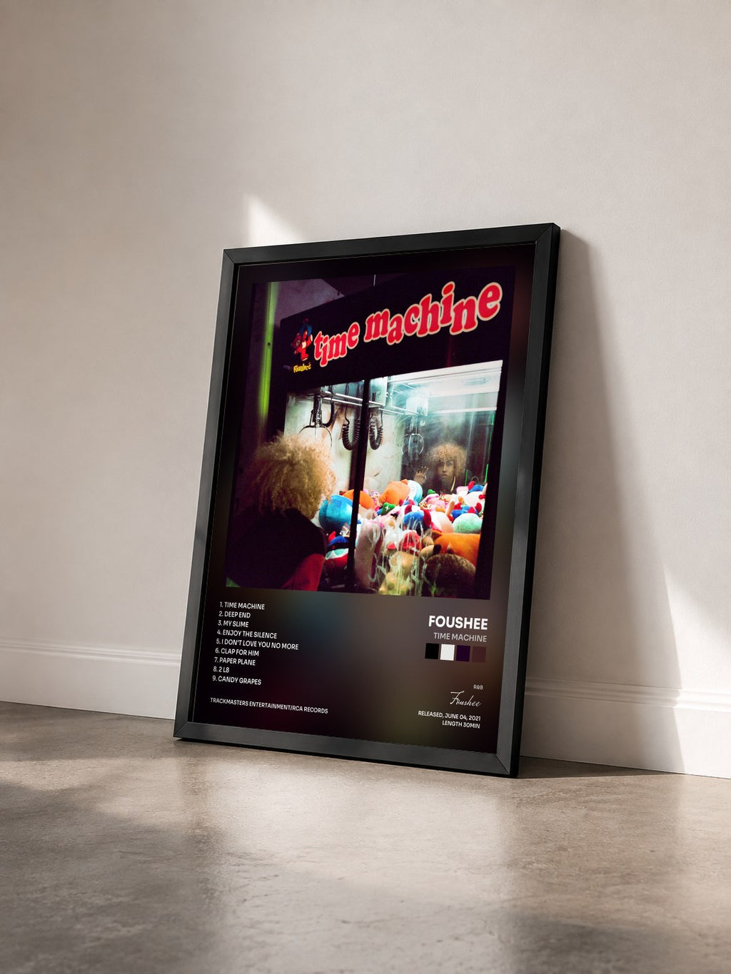 #noir Tableau de l'album time machine de Foushee vu de trois quarts, cadre noir