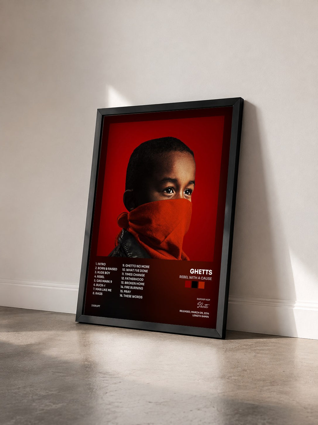 #noir Tableau de l'album Rebel with a Cause de Ghetts vu de trois quarts, cadre noir