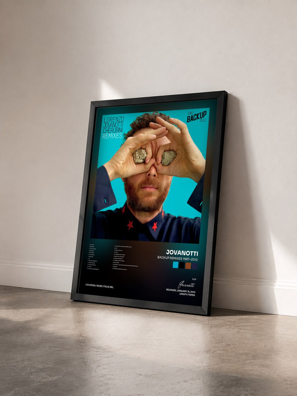 #noir Tableau de l'album Backup Remixes 1987-2012 de Jovanotti vu de trois quarts, cadre noir