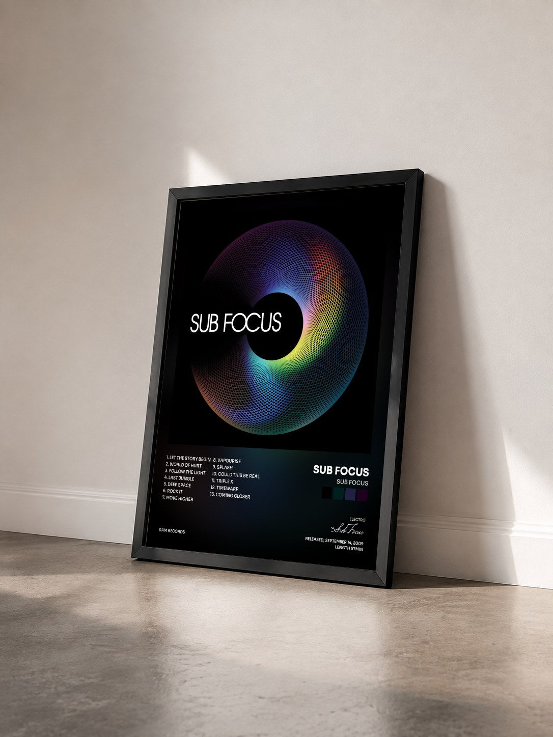 #noir Tableau de l'album Sub Focus de Sub Focus vu de trois quarts, cadre noir