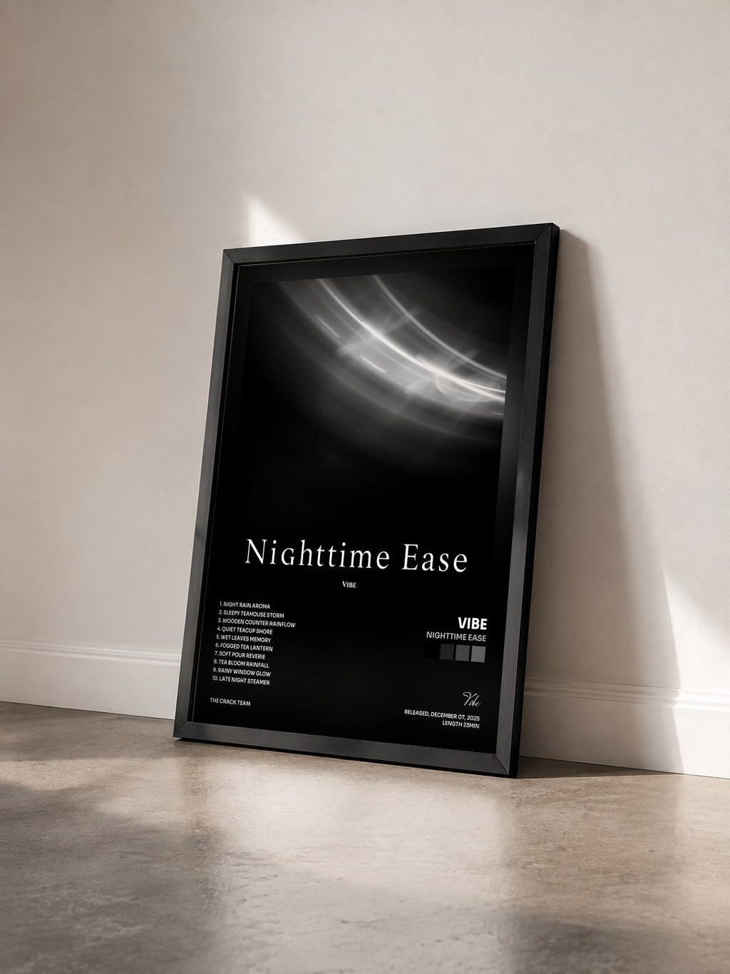 #noir Tableau de l'album Nighttime Ease de Vibe vu de trois quarts, cadre noir