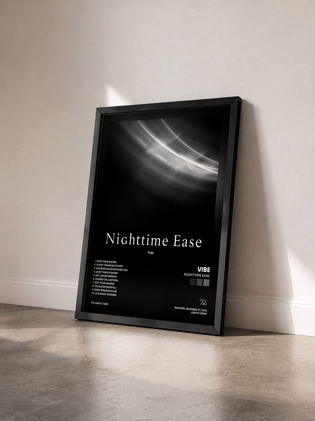#noir Tableau de l'album Nighttime Ease de Vibe vu de trois quarts, cadre noir
