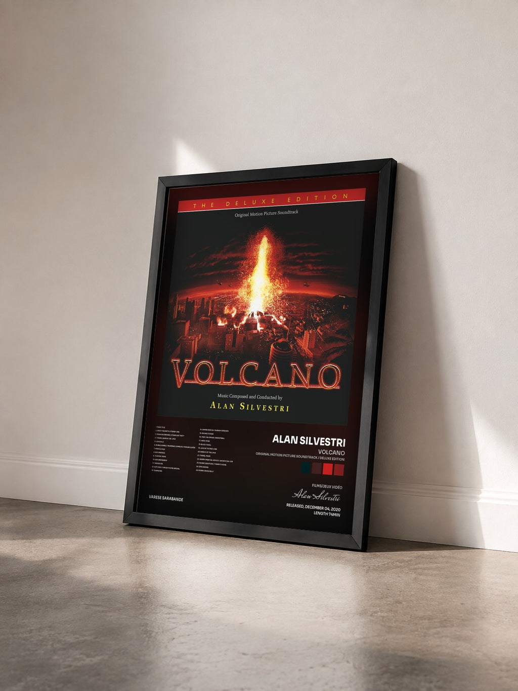 #noir Tableau de l'album Volcano (Original Motion Picture Soundtrack / Deluxe Edition) de Alan Silvestri vu de trois quarts, cadre noir