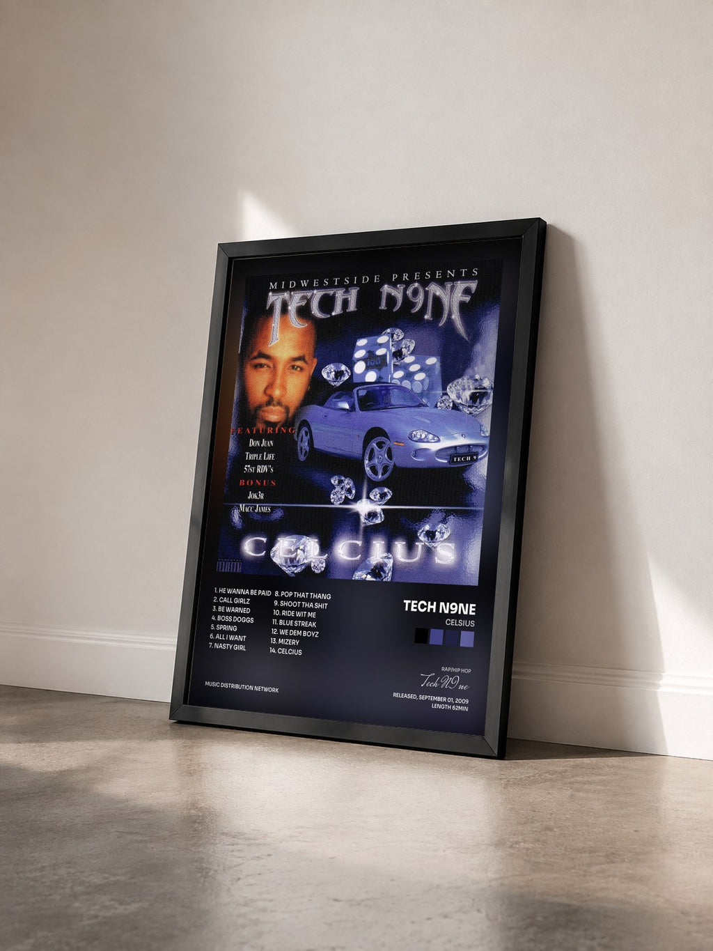 #noir Tableau de l'album Celsius de Tech N9ne vu de trois quarts, cadre noir