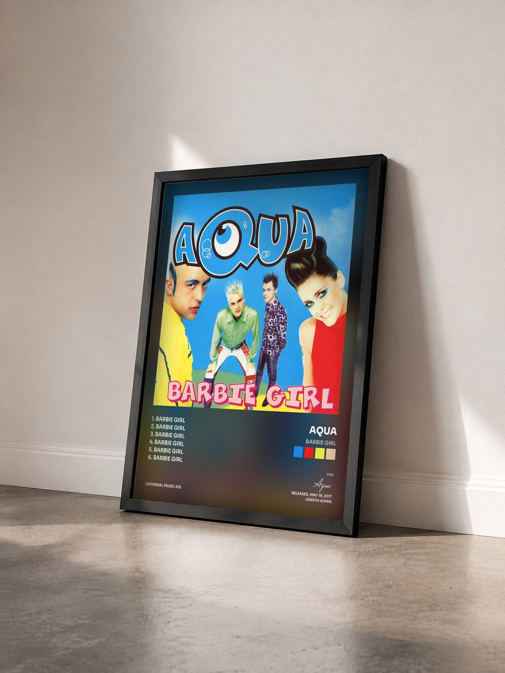 #noir Tableau de l'album Barbie Girl de Aqua vu de trois quarts, cadre noir