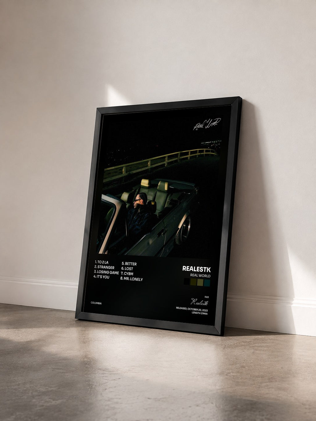 #noir Tableau de l'album Real World de Realestk vu de trois quarts, cadre noir