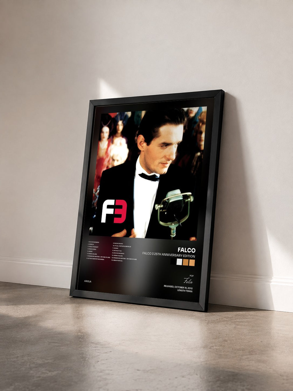 #noir Tableau de l'album Falco 3 25th Anniversary Edition de Falco vu de trois quarts, cadre noir