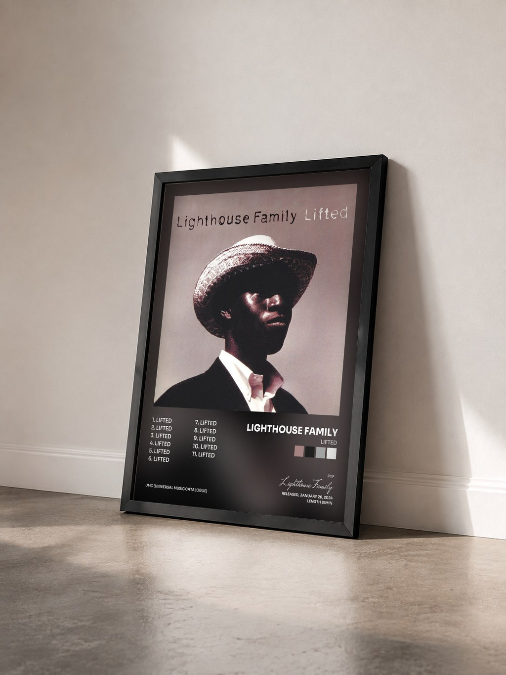 #noir Tableau de l'album Lifted de Lighthouse Family vu de trois quarts, cadre noir