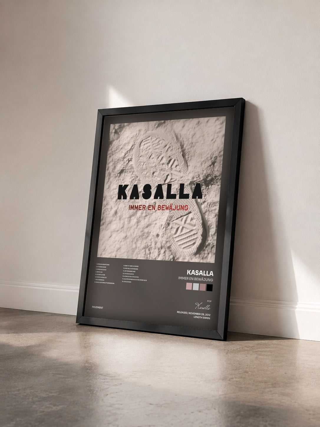 #noir Tableau de l'album Immer en Bewäjung de Kasalla vu de trois quarts, cadre noir