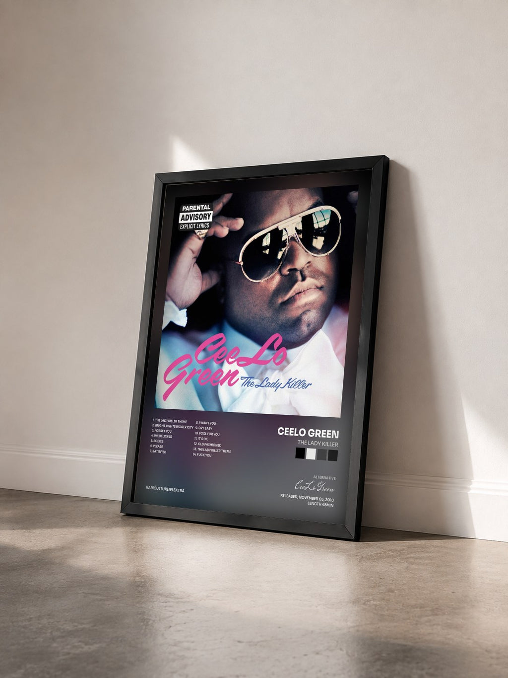 #noir Tableau de l'album The Lady Killer de CeeLo Green vu de trois quarts, cadre noir