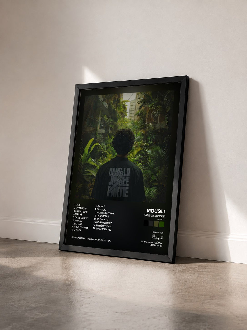 #noir Tableau de l'album DANS LA JUNGLE (COMPLET) de Mougli vu de trois quarts, cadre noir