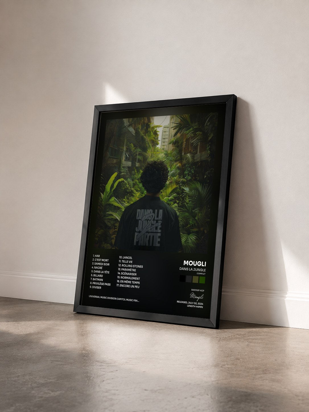 #noir Tableau de l'album DANS LA JUNGLE (COMPLET) de Mougli vu de trois quarts, cadre noir
