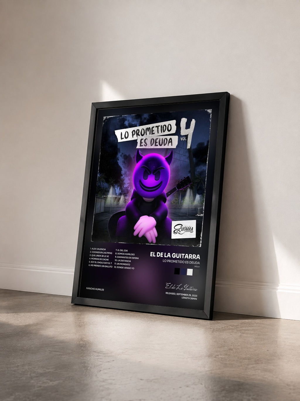 #noir Lo Prometido Es Deuda (Vol.4) di El de La Guitarra in stampa incorniciata vista di tre quarti, cornice nera