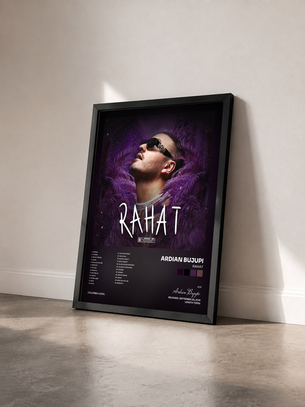 #noir Tableau de l'album Rahat de Ardian Bujupi vu de trois quarts, cadre noir
