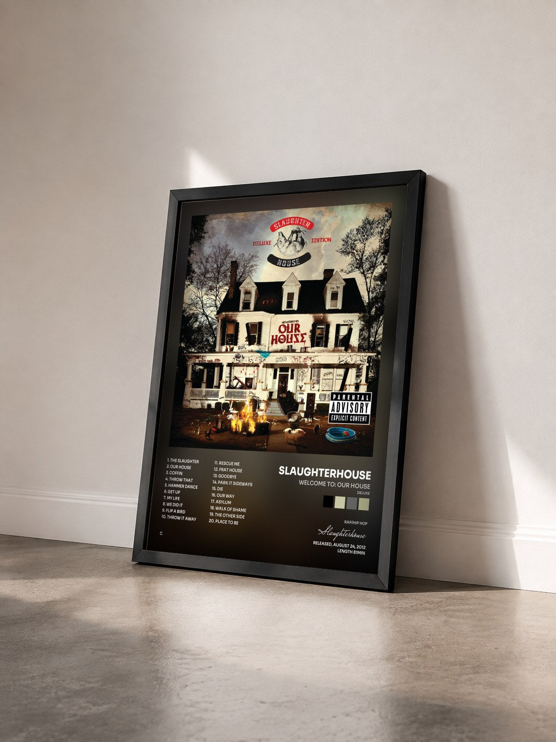 #noir Tableau de l'album welcome to: OUR HOUSE (Deluxe) de Slaughterhouse vu de trois quarts, cadre noir