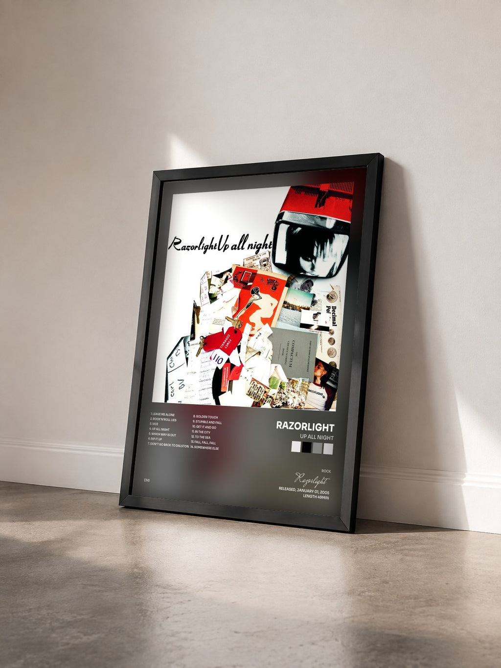 #noir Tableau de l'album Up All Night de Razorlight vu de trois quarts, cadre noir