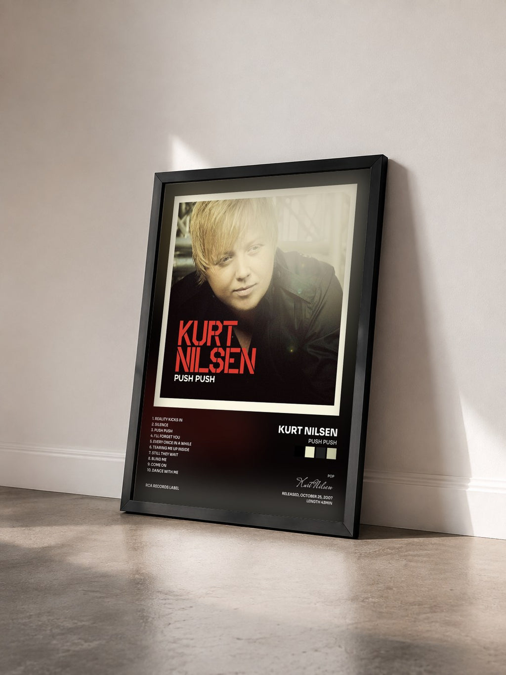 #noir Tableau de l'album Push Push de Kurt Nilsen vu de trois quarts, cadre noir