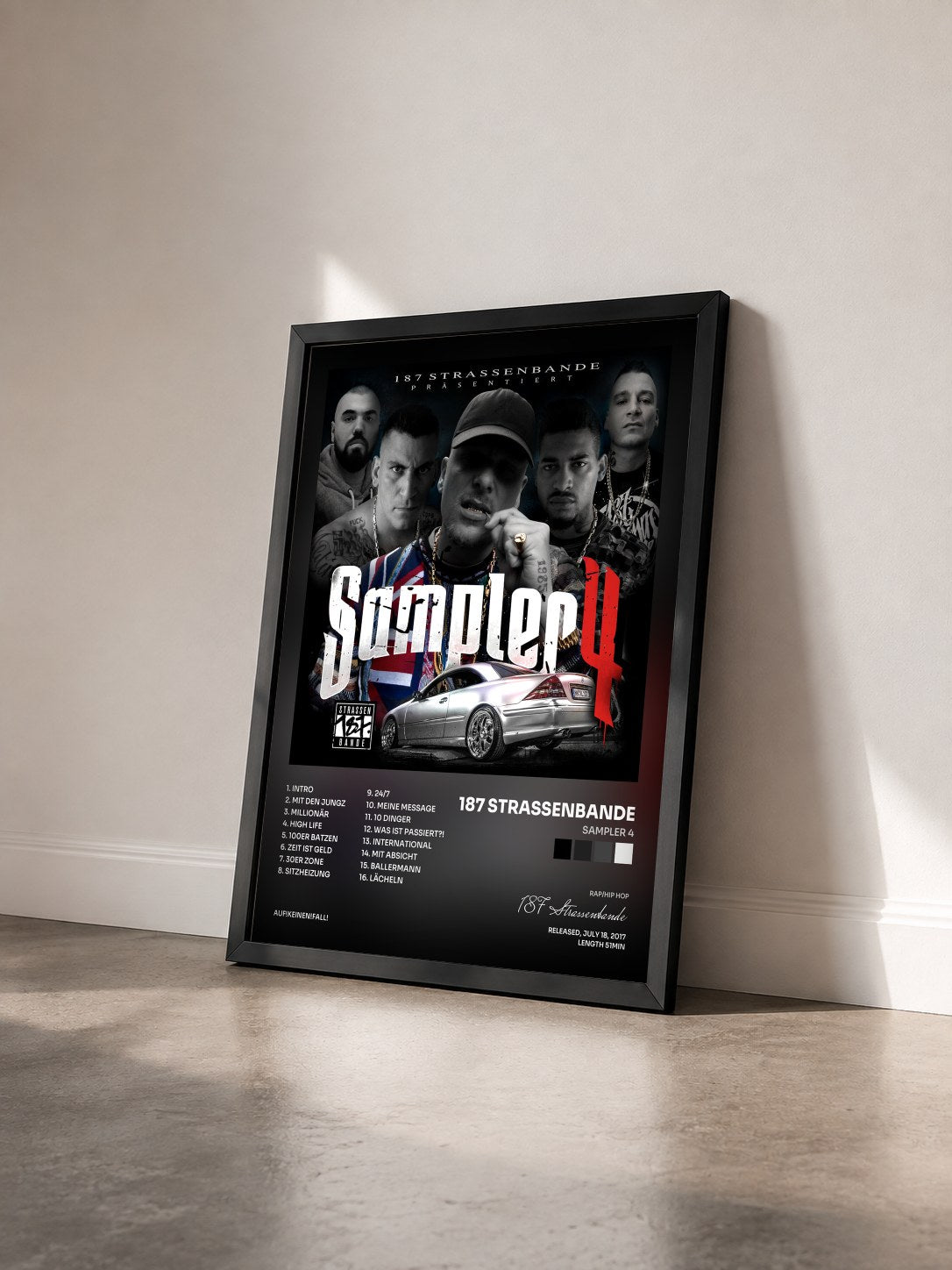 #noir Tableau de l'album Sampler 4 de 187 Strassenbande vu de trois quarts, cadre noir