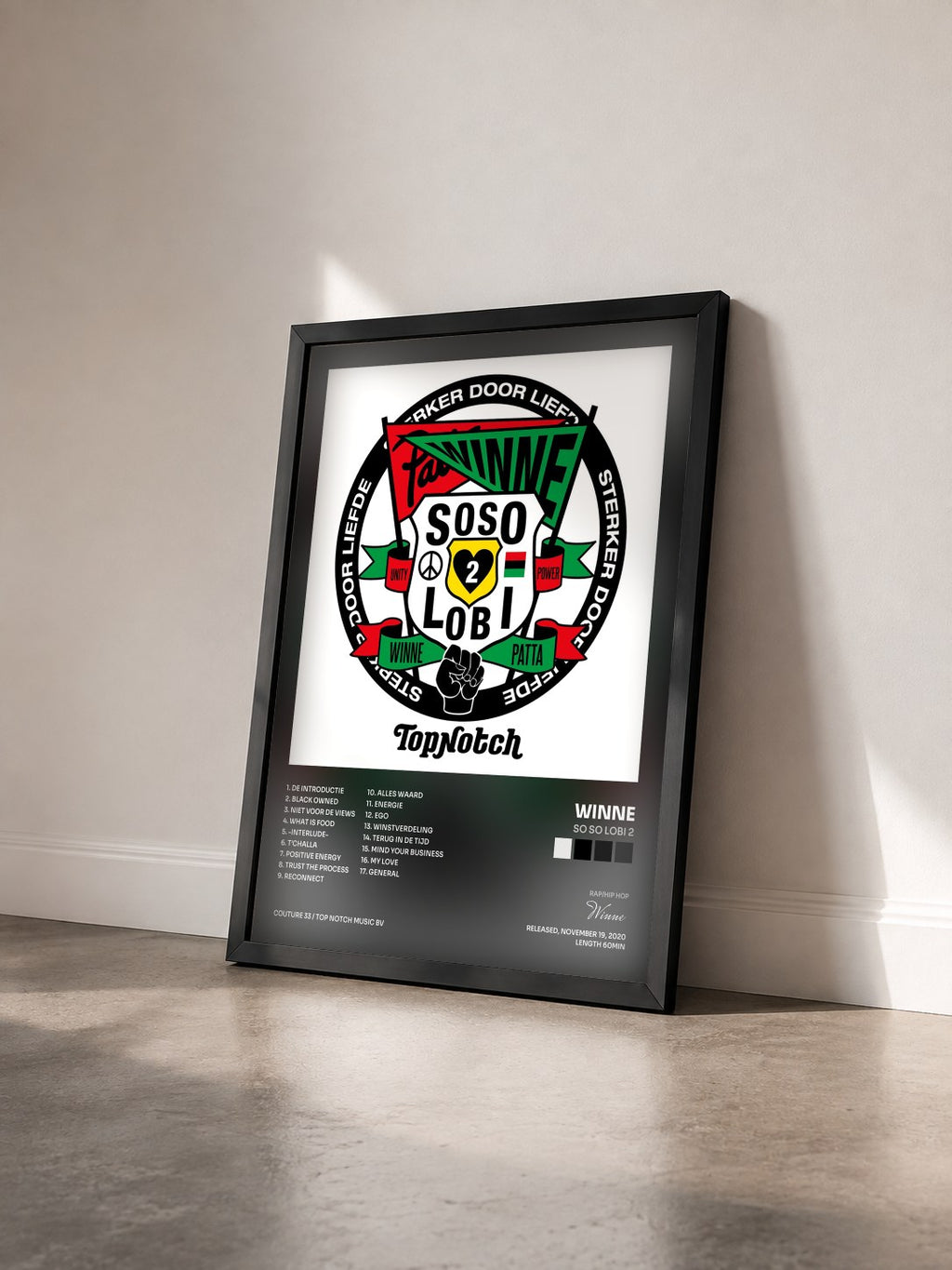 #noir Tableau de l'album So So Lobi 2 de Winne vu de trois quarts, cadre noir