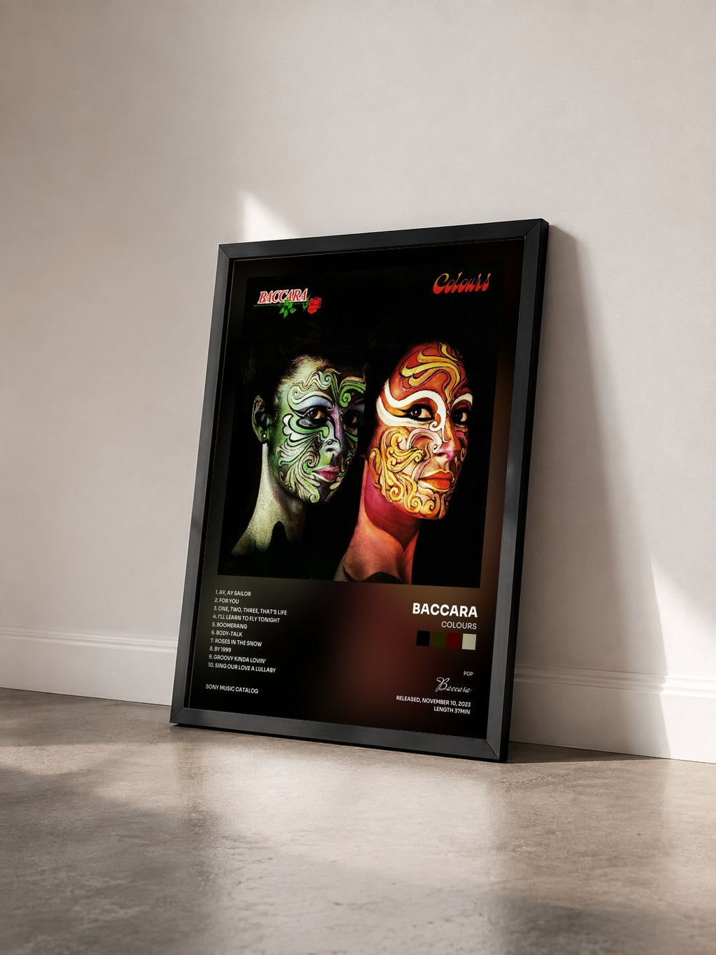 #noir Tableau de l'album Colours de Baccara vu de trois quarts, cadre noir