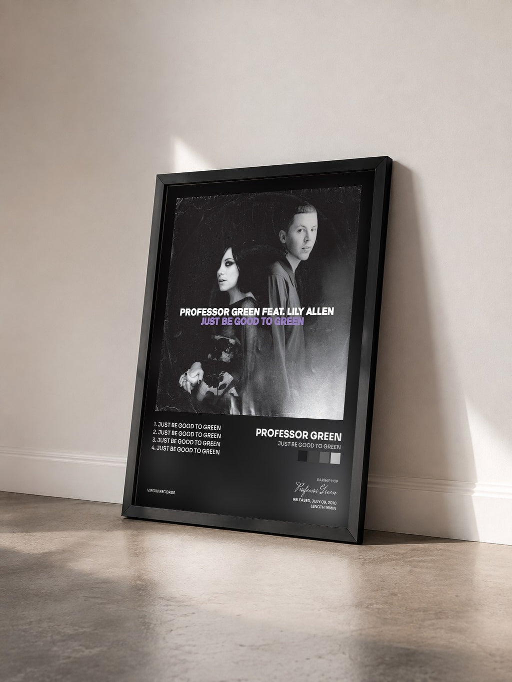 #noir Tableau de l'album Just Be Good To Green de Professor Green vu de trois quarts, cadre noir