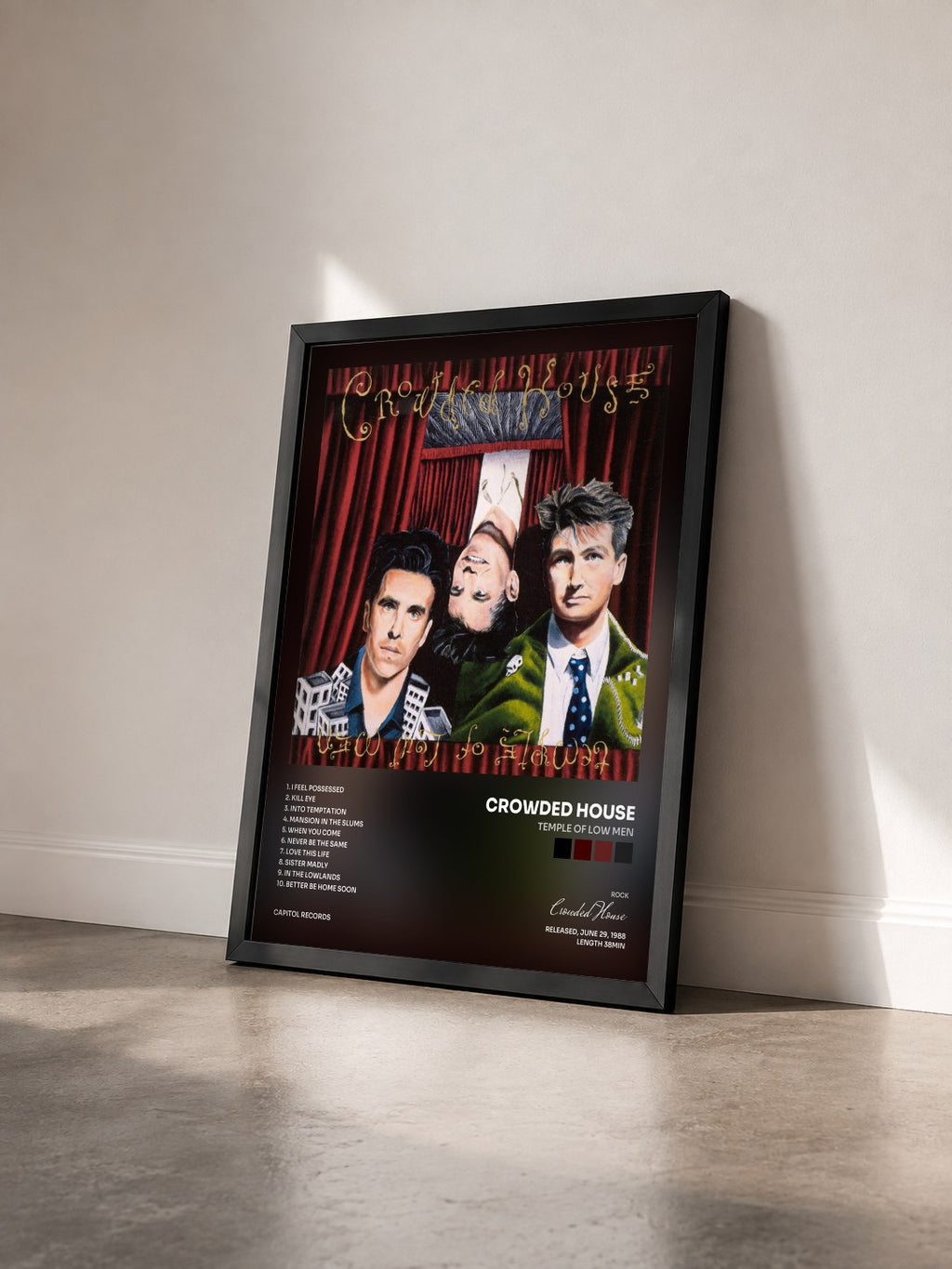 #noir Tableau de l'album Temple Of Low Men de Crowded House vu de trois quarts, cadre noir