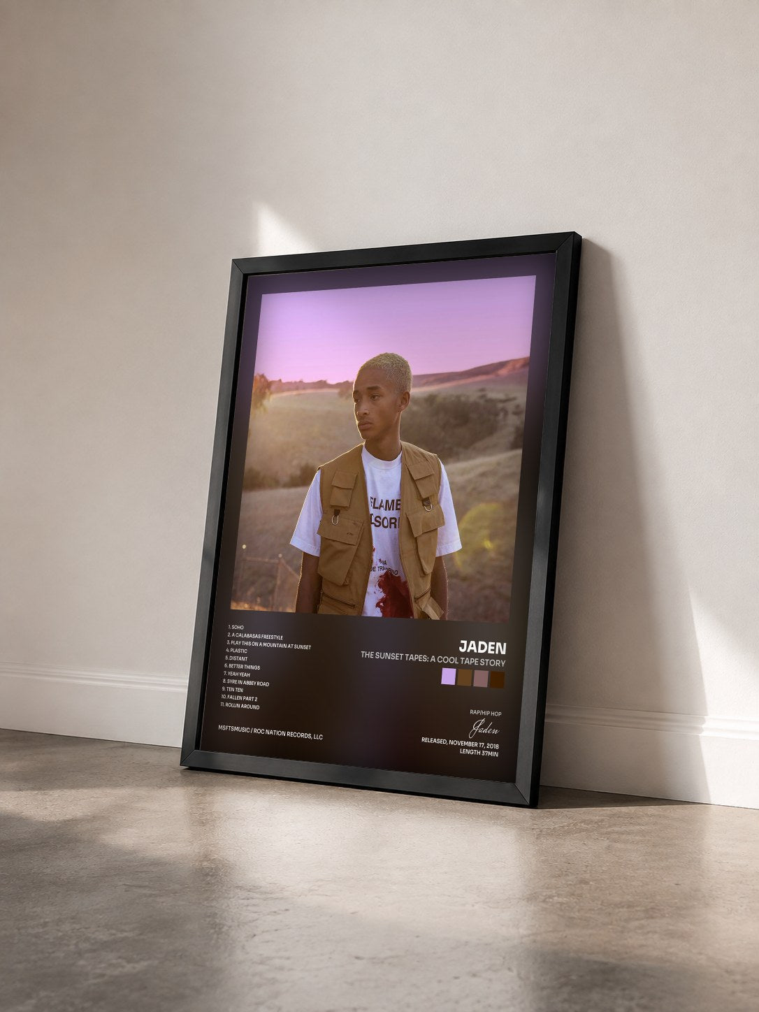 #noir Tableau de l'album The Sunset Tapes: A Cool Tape Story de Jaden vu de trois quarts, cadre noir