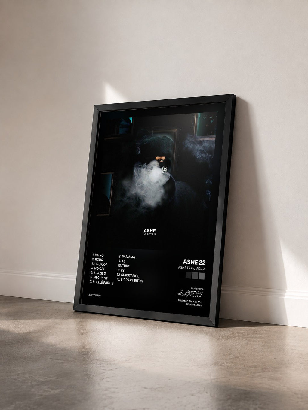 #noir Tableau de l'album Ashe Tape, Vol. 3 de ASHE 22 vu de trois quarts, cadre noir