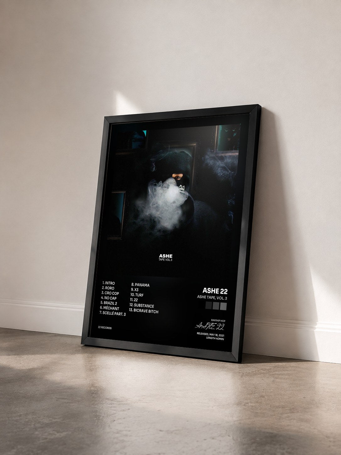 #noir Tableau de l'album Ashe Tape, Vol. 3 de ASHE 22 vu de trois quarts, cadre noir