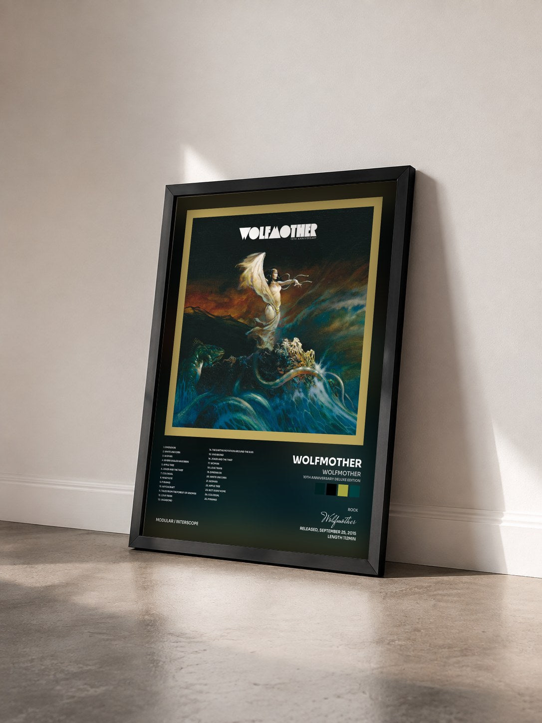 #noir Tableau de l'album Wolfmother (10th Anniversary Deluxe Edition) de Wolfmother vu de trois quarts, cadre noir