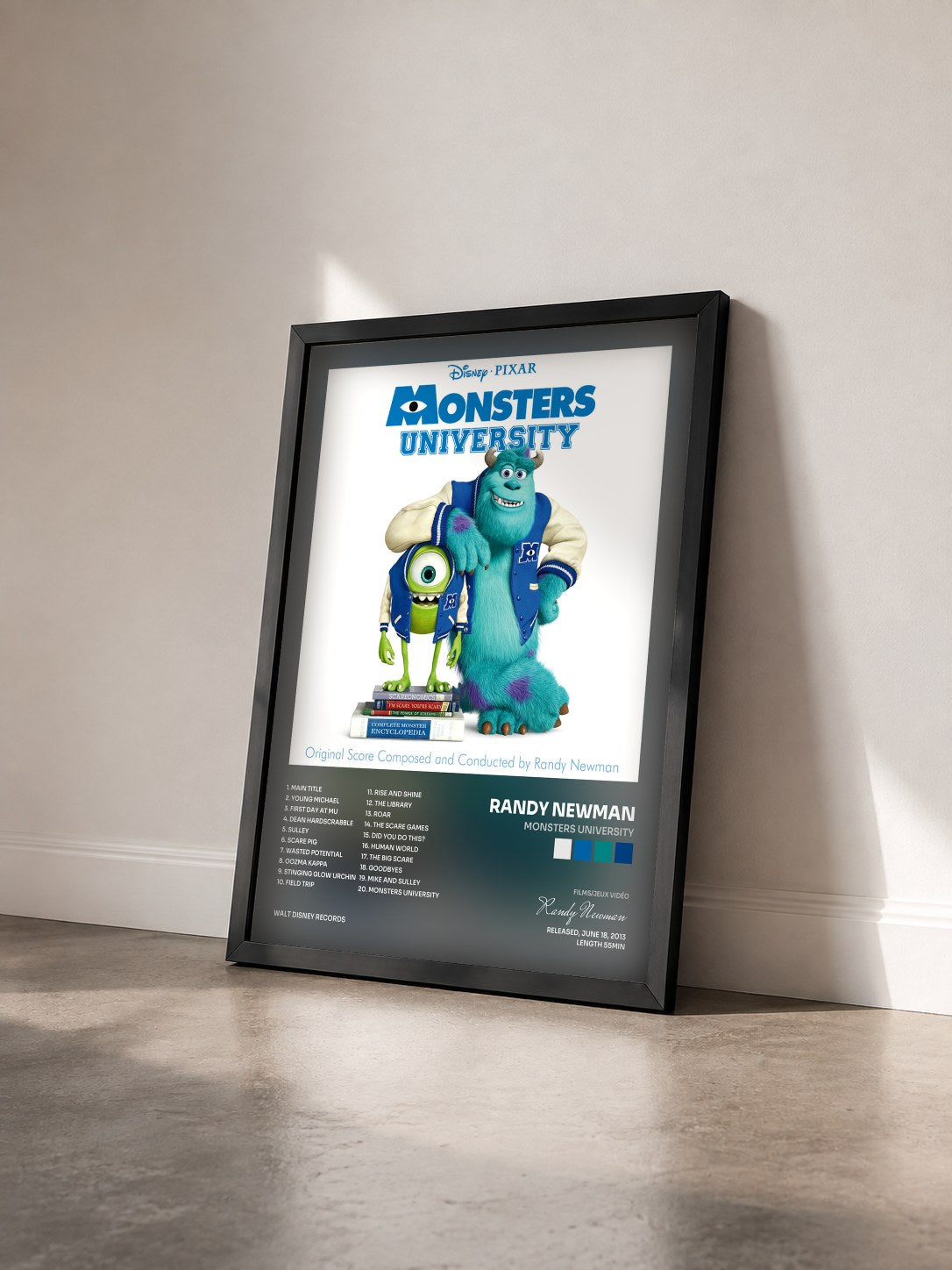 #noir Tableau de l'album Monsters University de Randy Newman vu de trois quarts, cadre noir