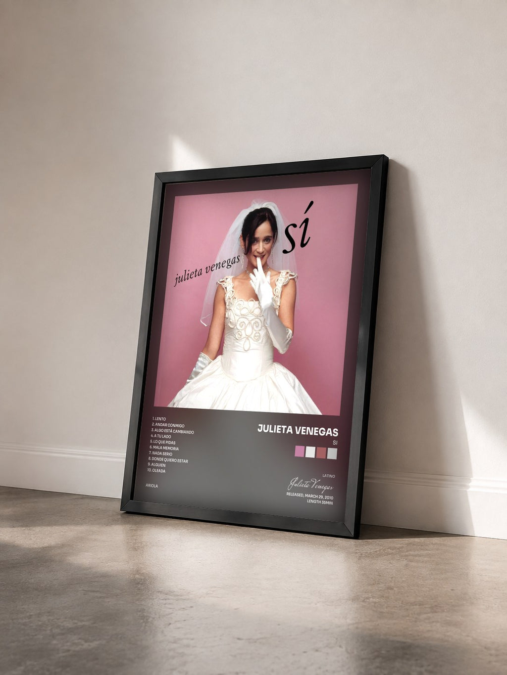 #noir Tableau de l'album Si de Julieta Venegas vu de trois quarts, cadre noir