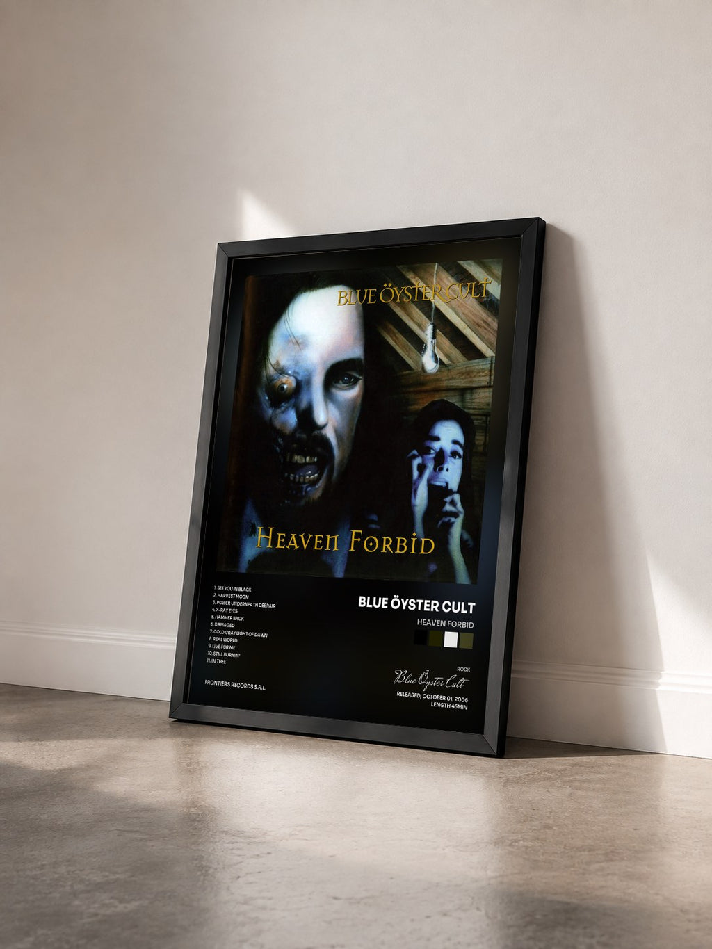 #noir Tableau de l'album Heaven Forbid de Blue Öyster Cult vu de trois quarts, cadre noir